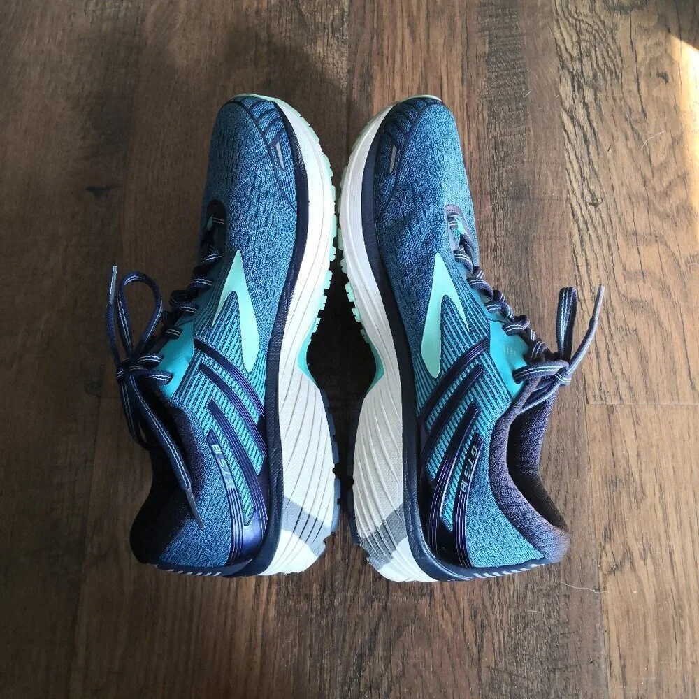 Brooks Adrenaline GTS 18‎ Lace Up Road Running Shoes Women's US 9 Wide